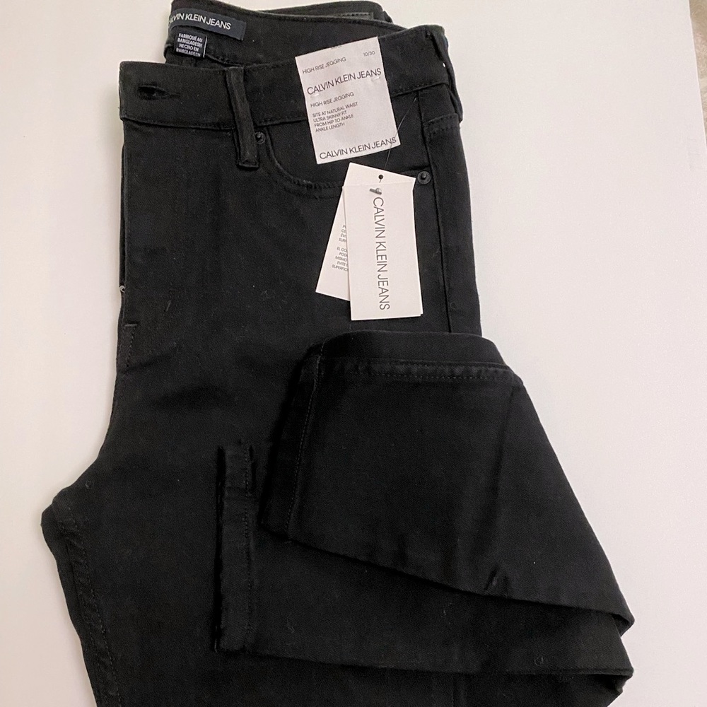 NWT Calvin Klein Jegging